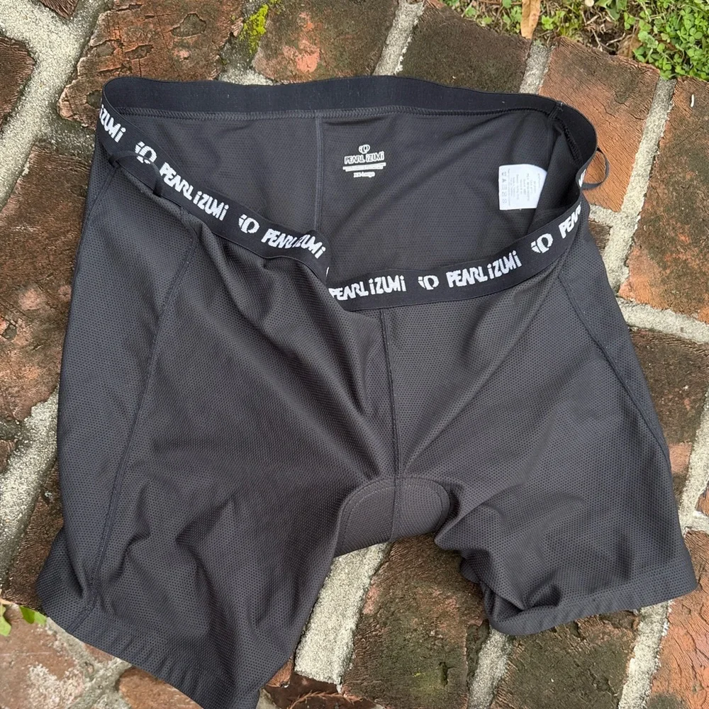Pearl Izumi Men's padded cycling shorts size XXL - Picture 1 of 5